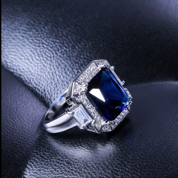 New Women’s Elegant 925 Silver Party Sapphire Ring - Picture 5 of 6